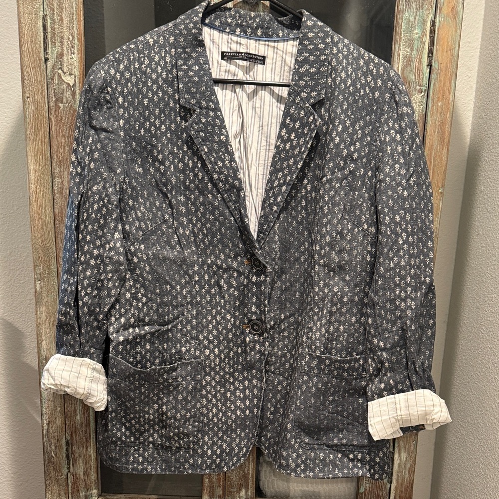 Peruvian Connection Gray Floral Blazer